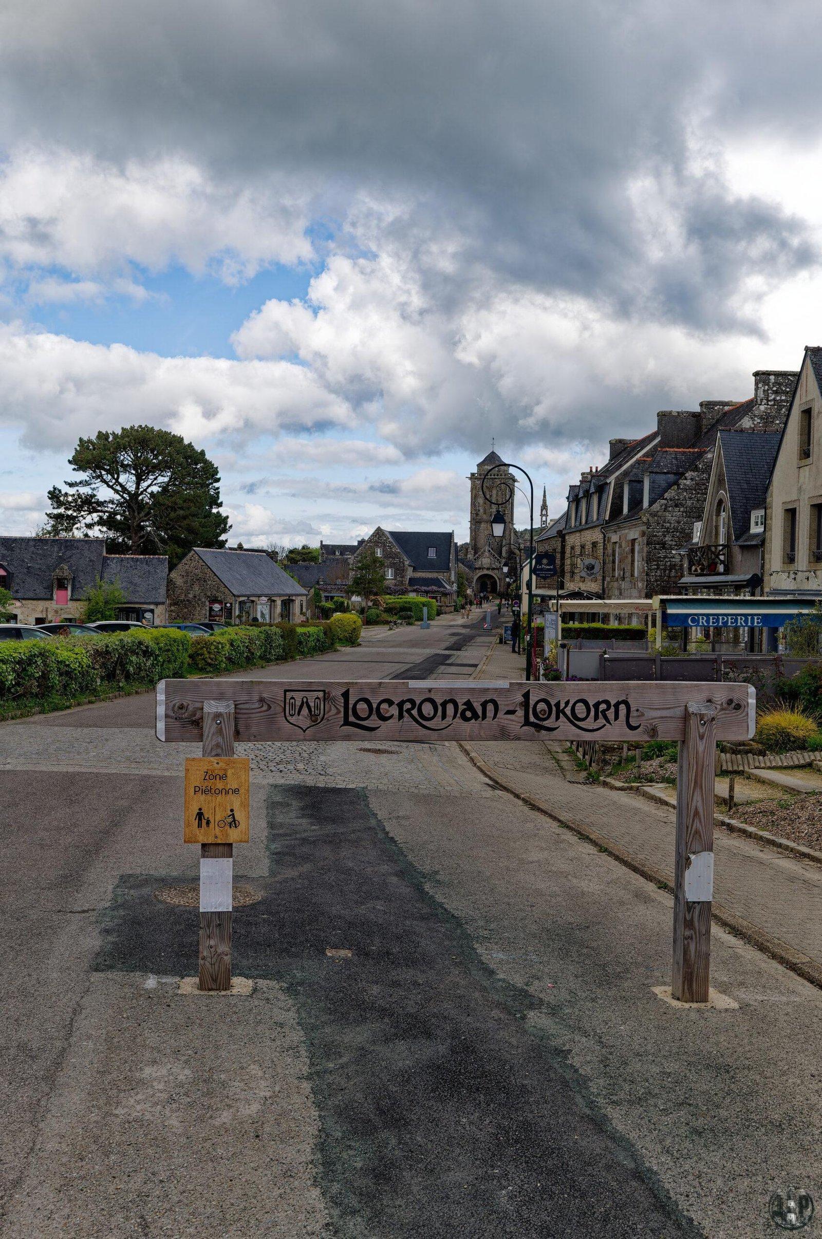 L'entrée de Locronan